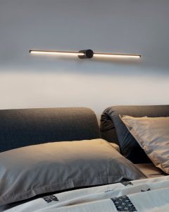 Italian Linear Picture Light